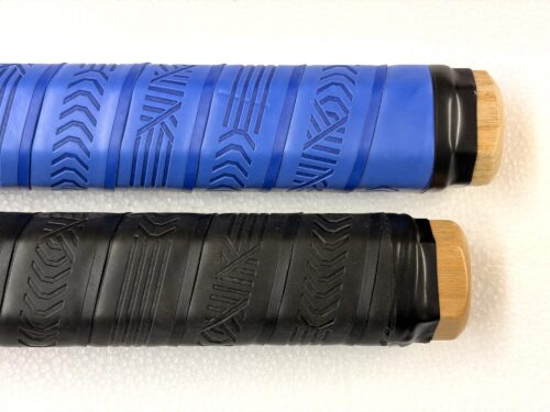 1.6 metre synthetic cushion grips.